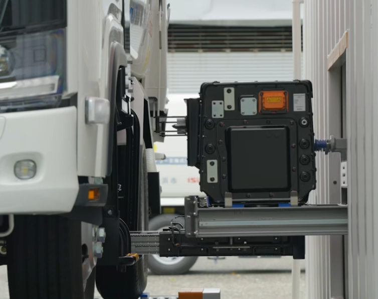 Japan Tests 3-Minute Battery Swaps for Garbage Trucks - Image 4