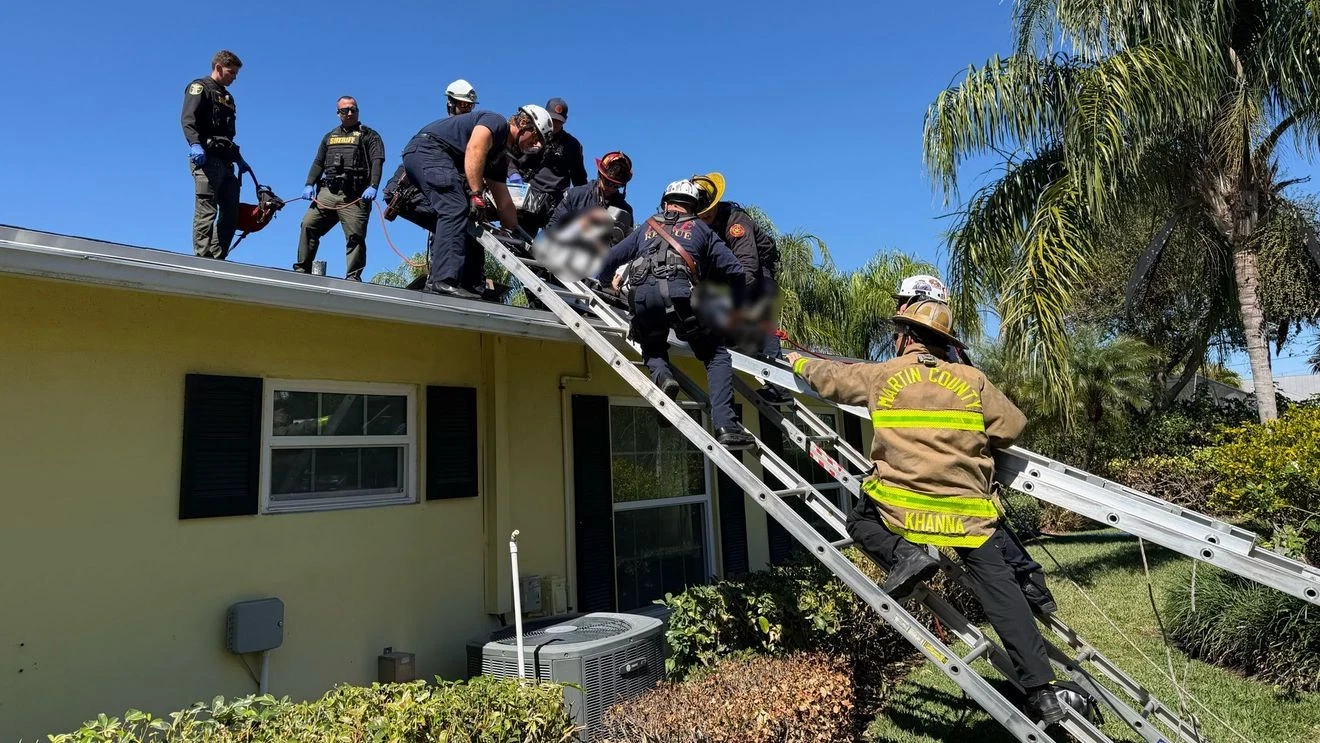 Firefighters Save Roofer in Cardiac Arrest