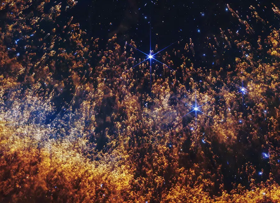 Webb Telescope Reveals Dying Star's Stunning Final Act - Image 2