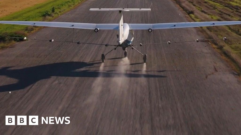 Pilot-Free Planes Now Spraying Crops in US and Brazil