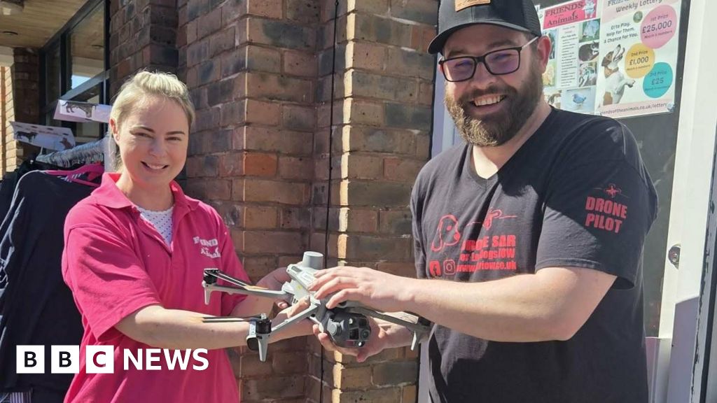 Isle of Wight Volunteers Reunite 54 Dogs With New Drone
