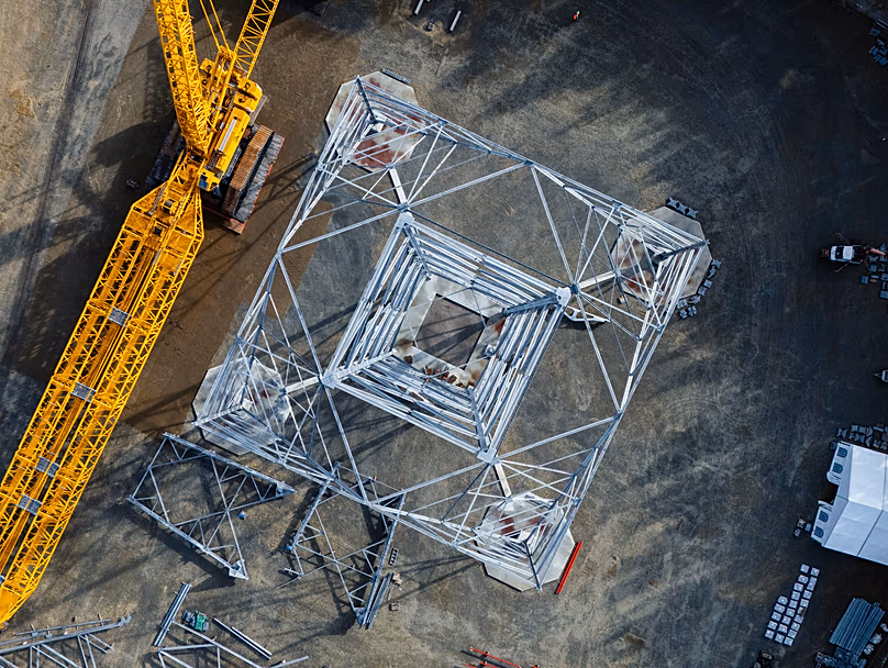 World's Tallest Wind Turbine Goes Up in Former Coal Country - Image 2
