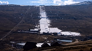 Africa's Snow: Lesotho Ski Resort Defies Expectations - Image 3