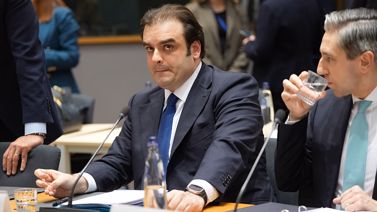 Greece Boosts Heating Aid 30% as Energy Prices Rise
