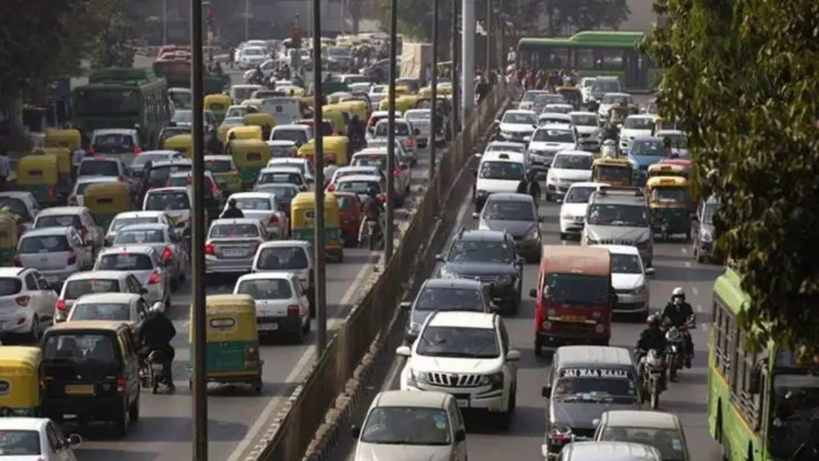 Pune Launches App-Based Shuttle for 125,000 IT Workers