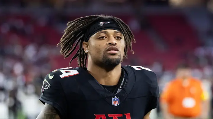 Falcons Draft Avieon Terrell to Play Alongside Brother A.J. - Image 2