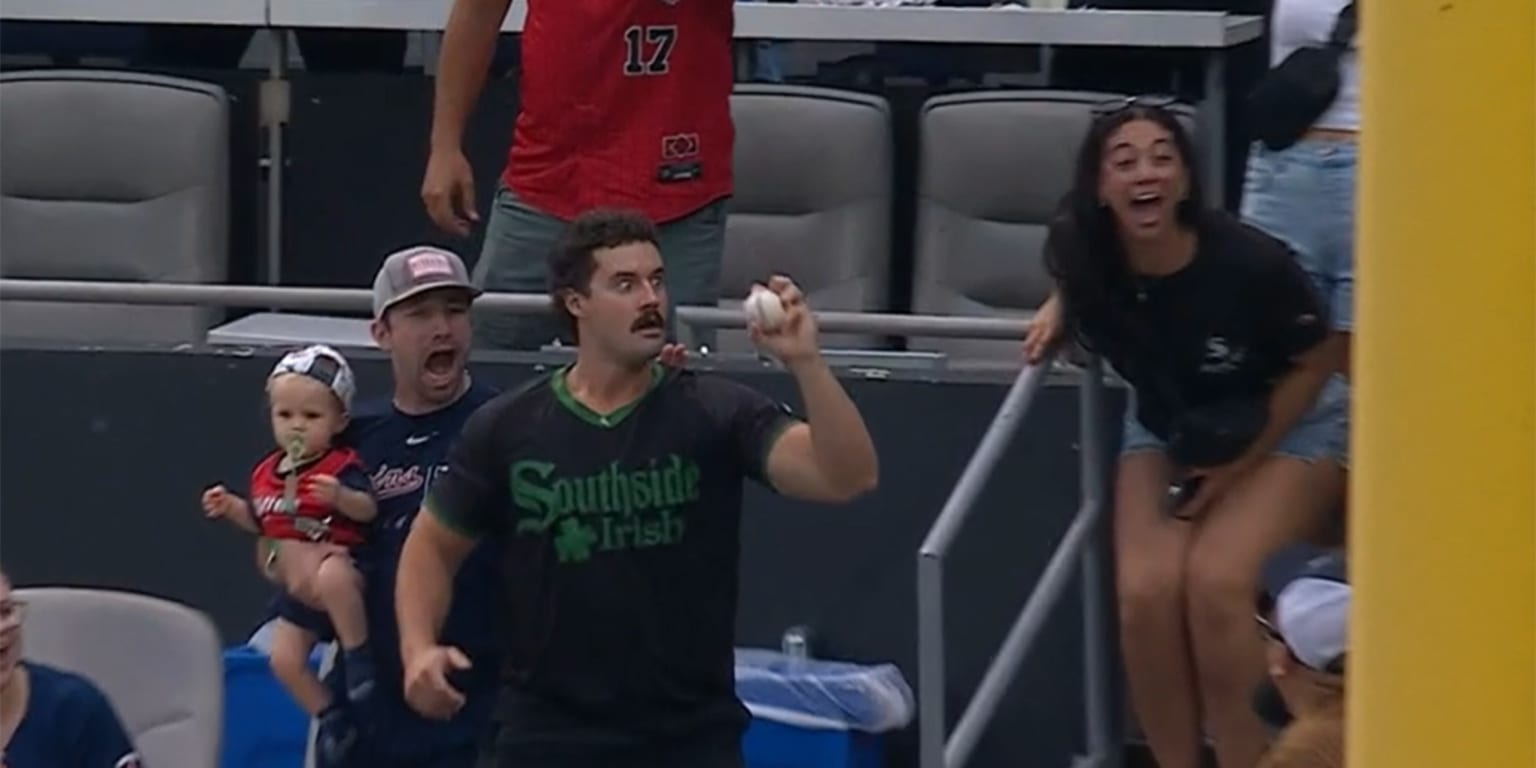 White Sox Fan Catches 112 MPH Home Run Barehanded on Birthday