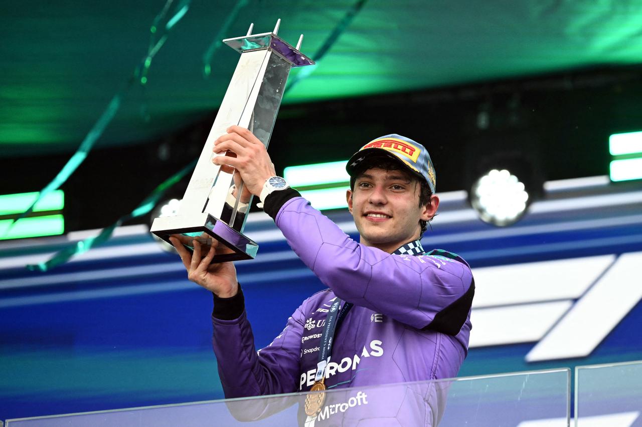 Antonelli Secures Third Straight F1 Win in Miami