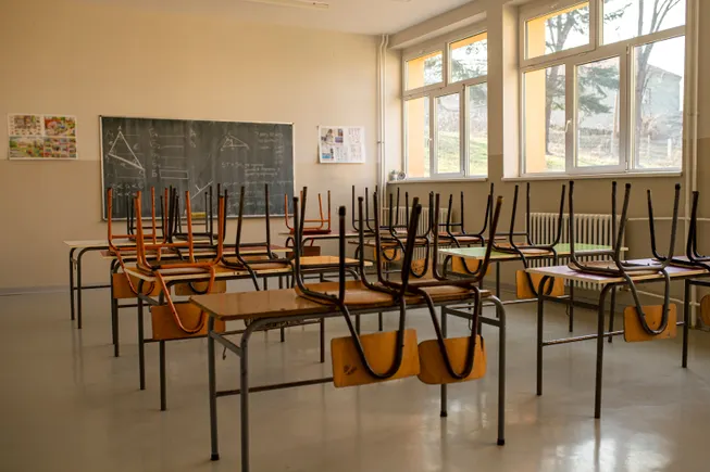 More School Hours Boost Student Achievement, Study Shows