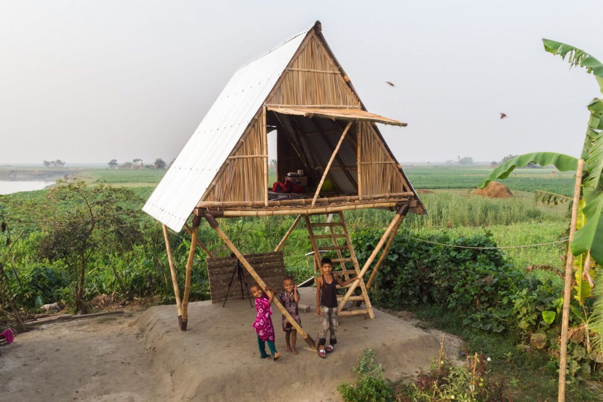 Three Communities Build Flood-Proof Homes and Floating Farms - Image 3