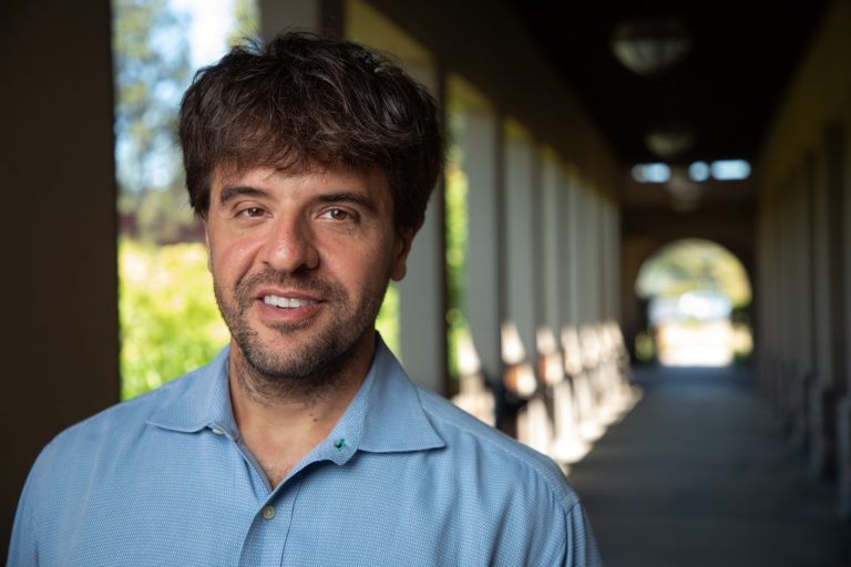 Stanford Professor Wins Nobel for Light-Controlled Brain Tech - Image 3