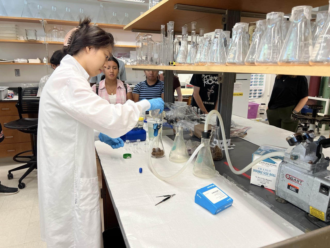 High Schoolers Solve Real Climate Problems in NYC Labs