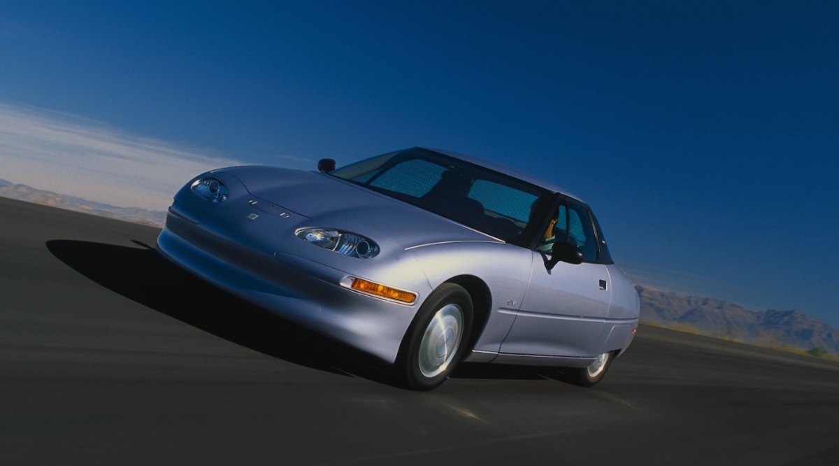 GM Helps Restore $100K EV1 for 30th Anniversary
