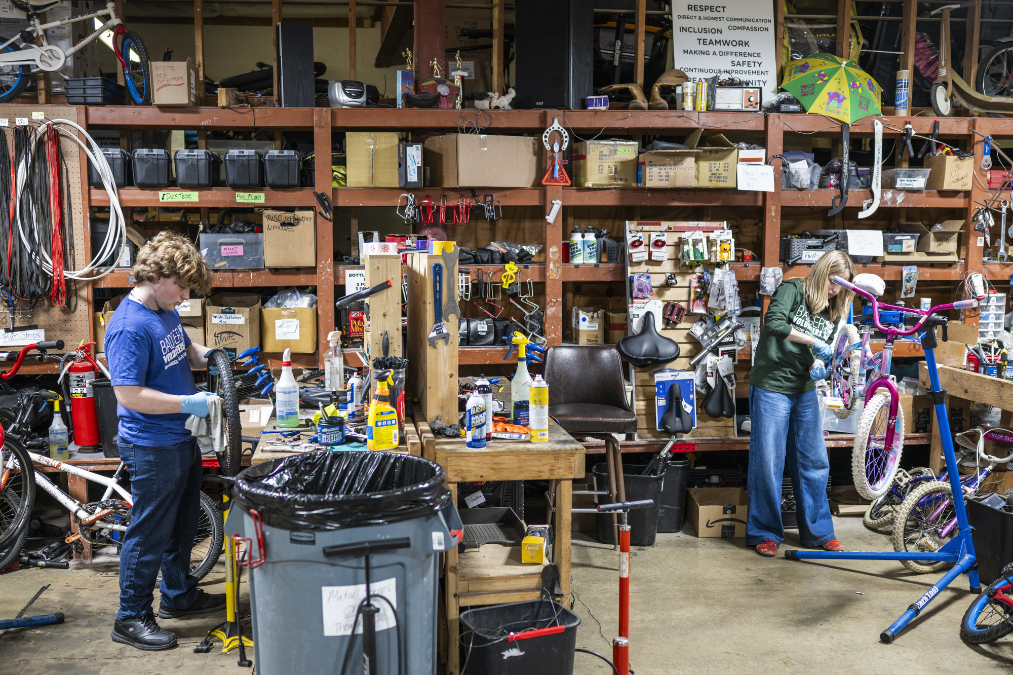 UW-Madison Students Log 320,000+ Hours Helping Neighbors - Image 5