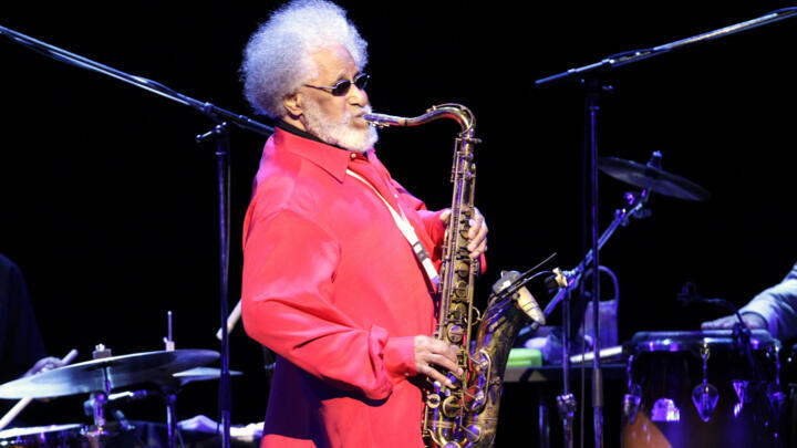 Jazz Legend Sonny Rollins Dies at 95 After Life in Music - Image 5