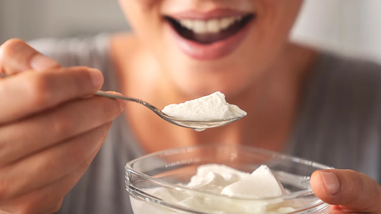 Chocolate and Yogurt Linked to Longer Life in 3M Study