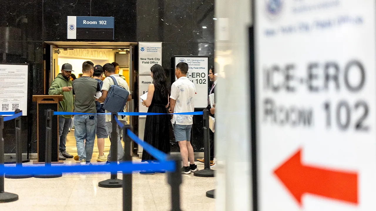 Judge Orders ICE to Release Man After Agency Ignores Deadline