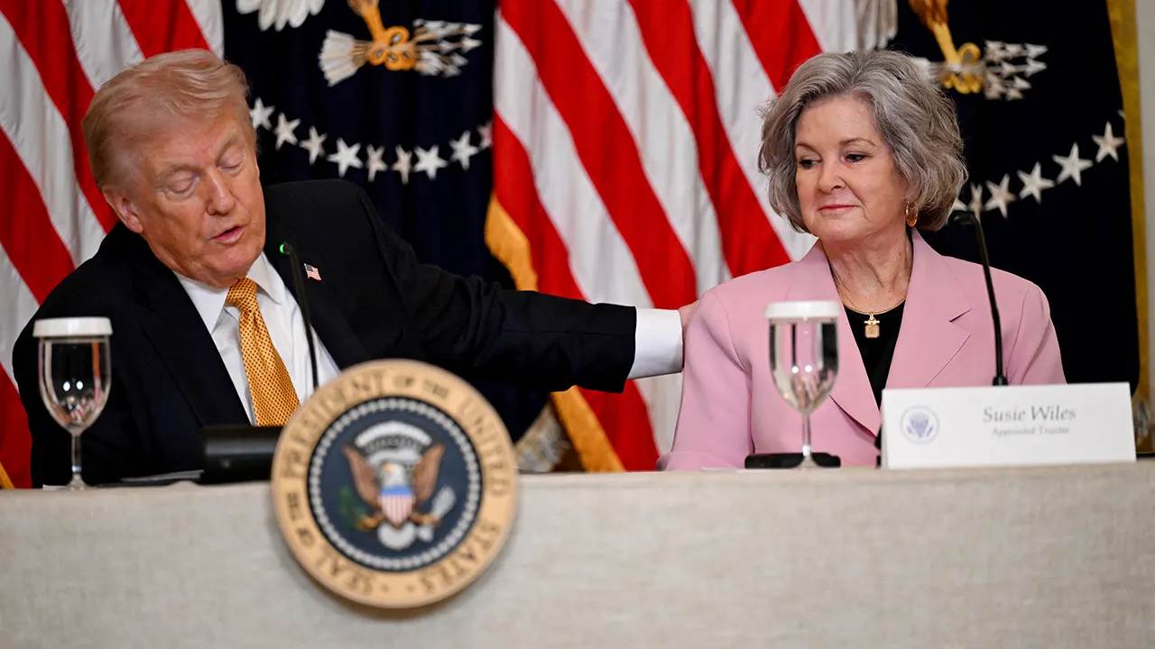 Chief of Staff Battles Cancer While Leading White House