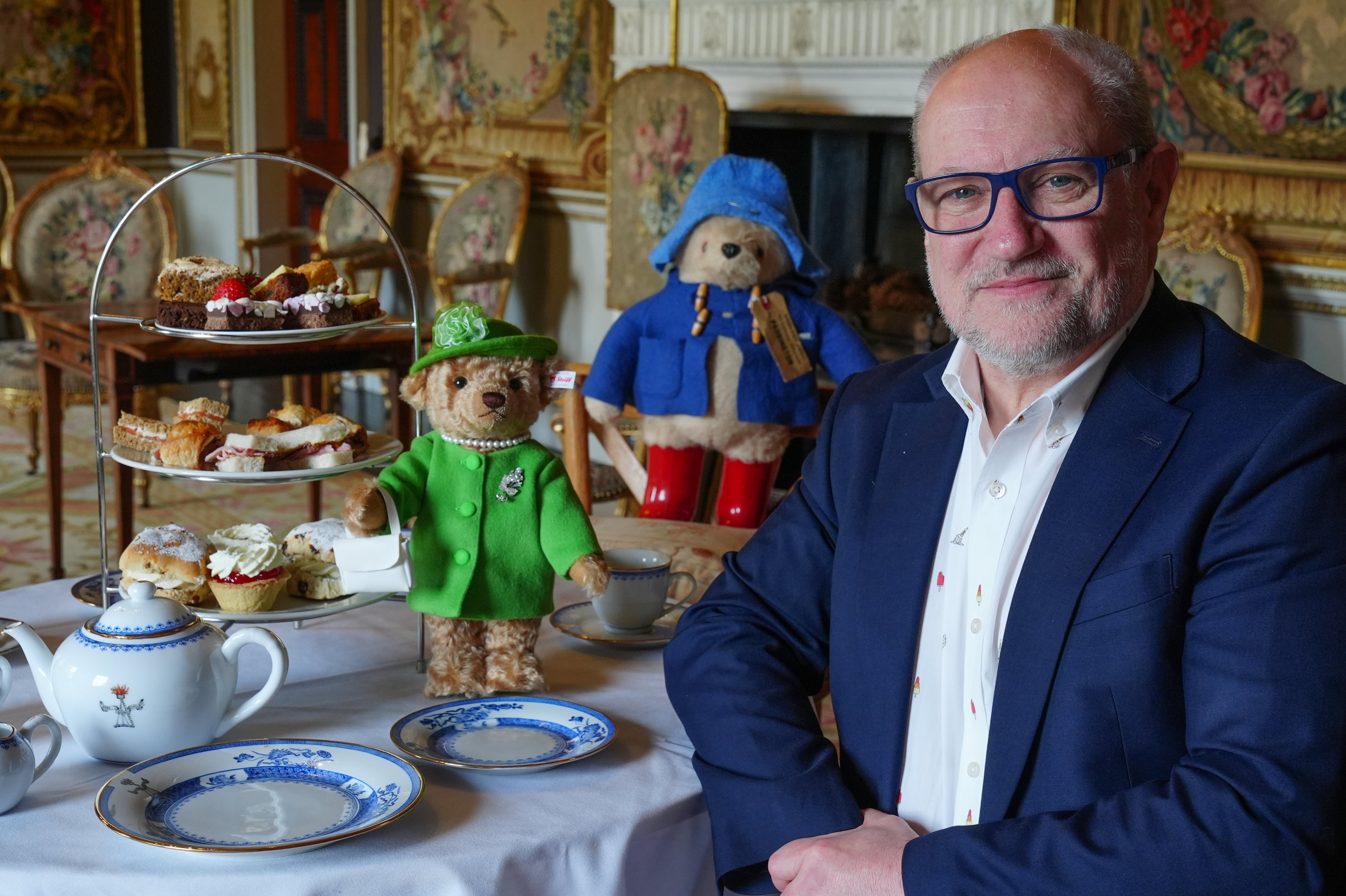 Steiff Creates Bear Honoring Queen Elizabeth's 100th Birthday - Image 3