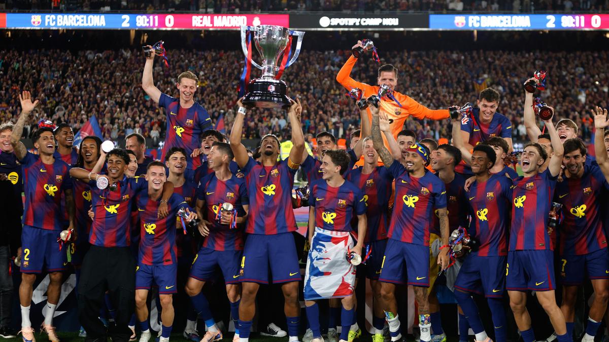 Barcelona Wins 29th LaLiga Title, Beats Real Madrid 2-0