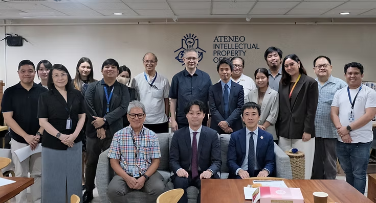 Professor Yutaka Matsuo presenting to Ateneo faculty about AI education and startup incubation programs