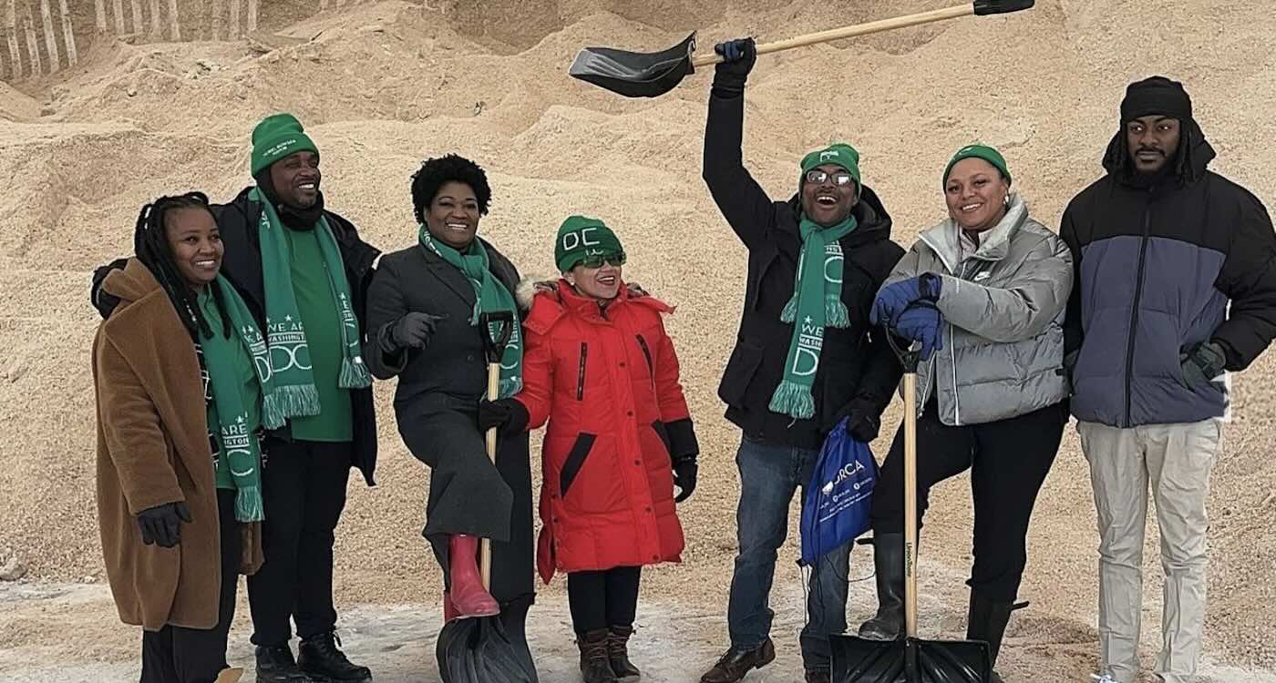 DC Snow Heroes Shovel Out Elderly and Disabled Neighbors