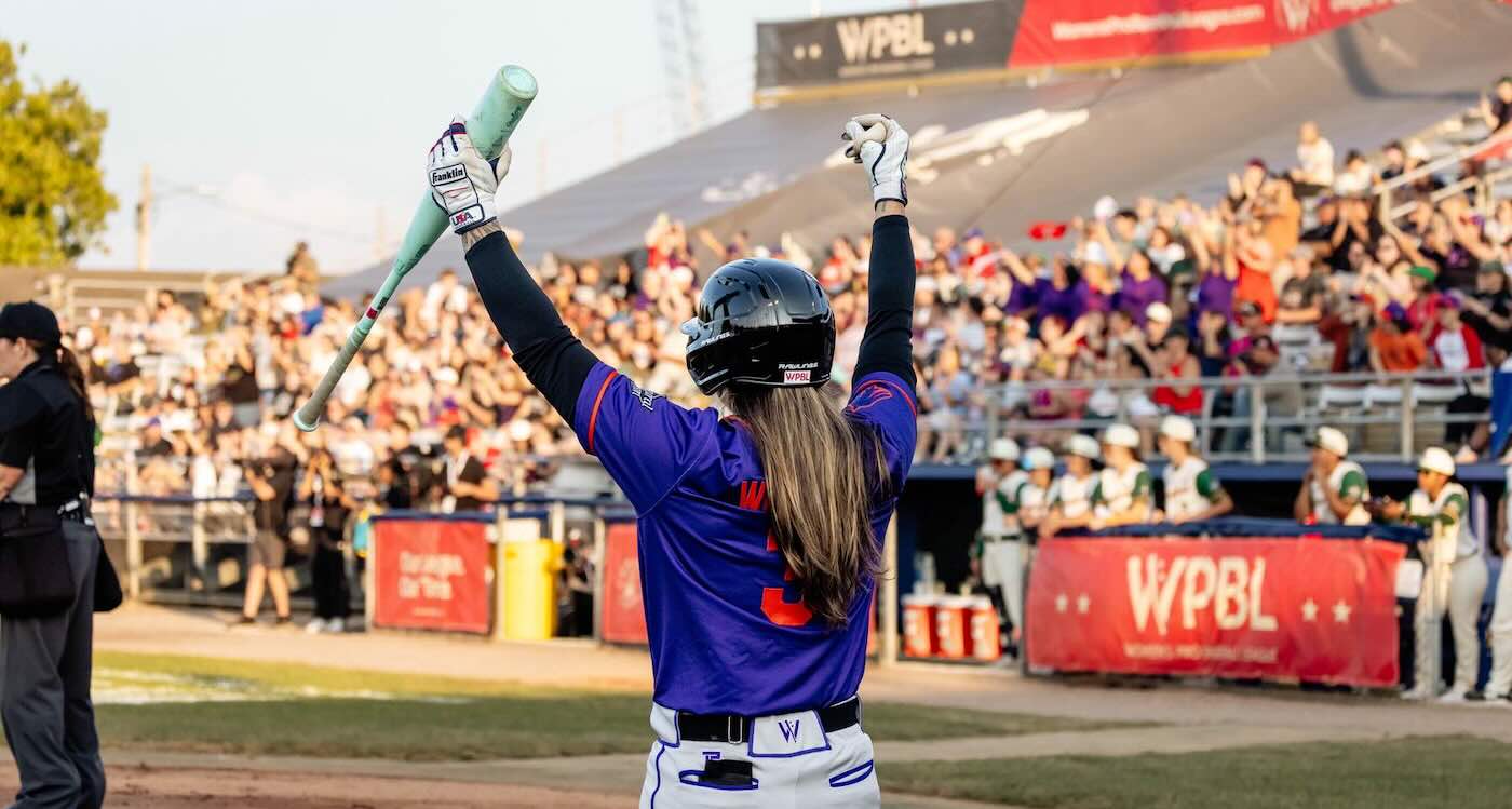 Women's Pro Baseball Returns After 70 Years
