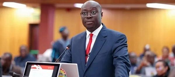 Ghana Guarantees Cocoa Farmers 70% of Export Price