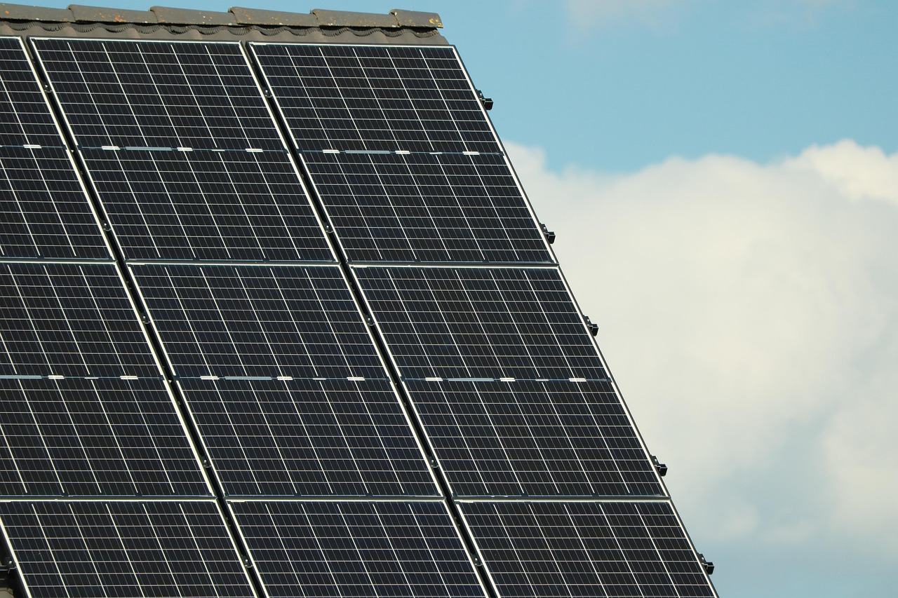 Guinea Launches 400 MW Solar Program With Battery Storage