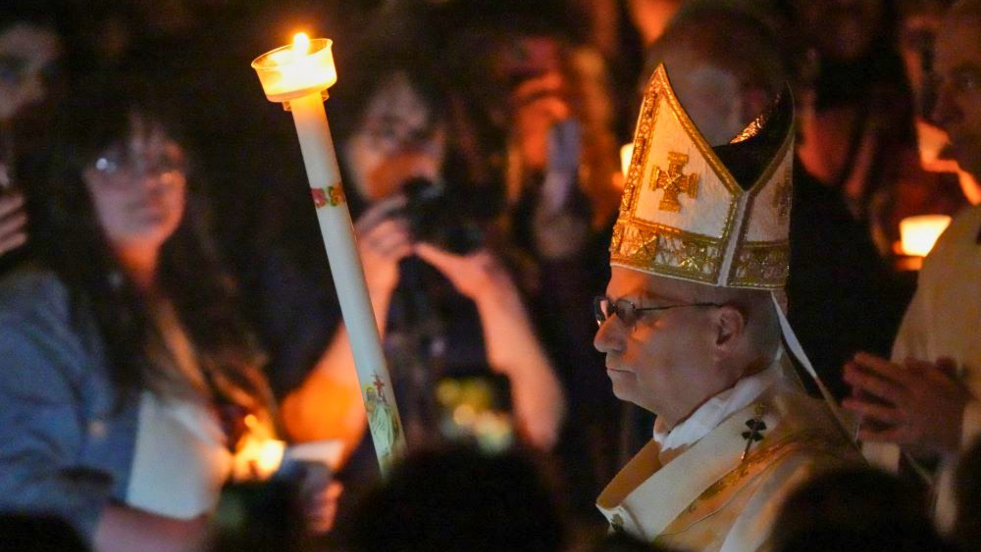Pope Leo XIV: Easter Offers Hope Over Hatred - Image 2