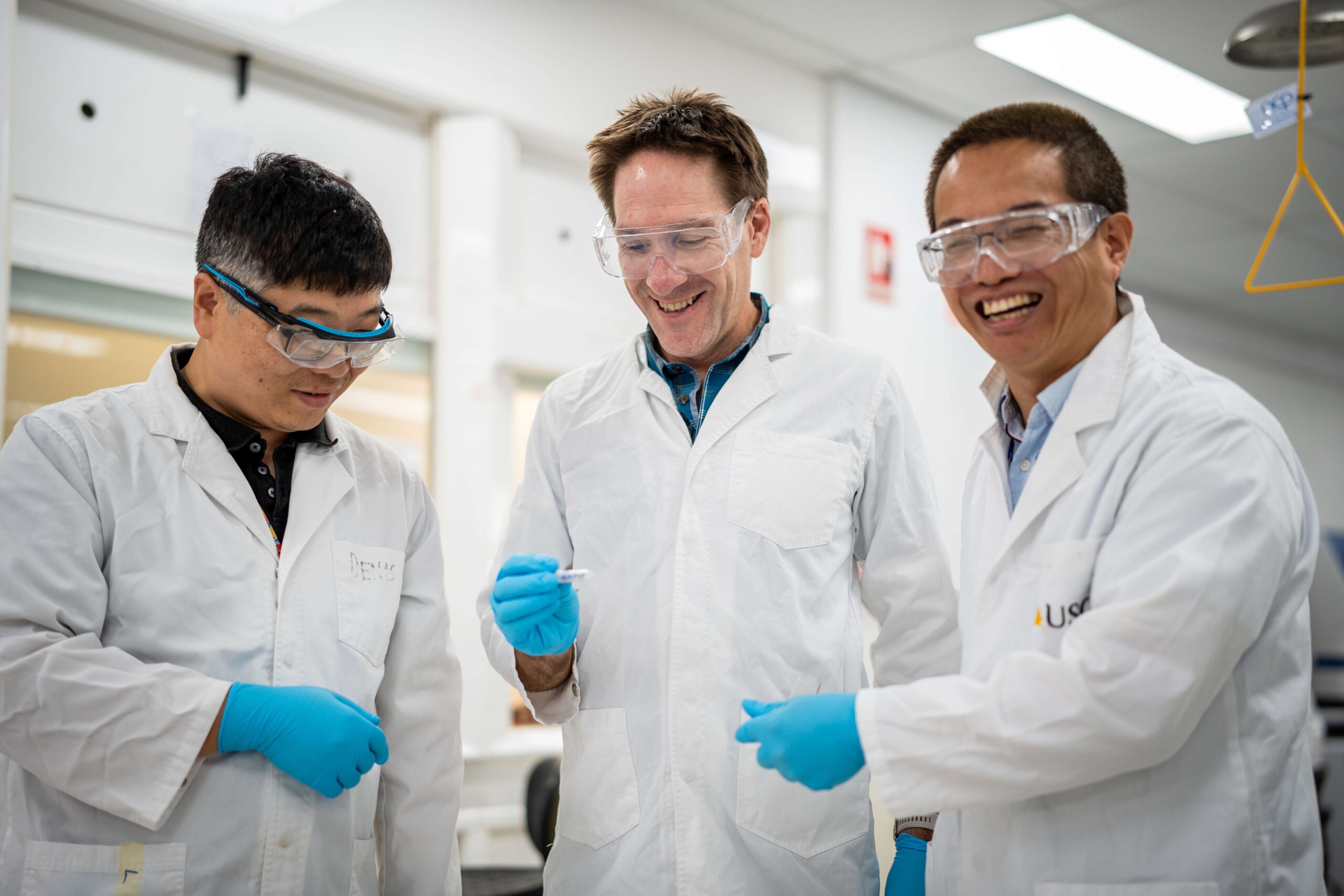 New Implant Coating Could End Follow-Up Surgeries
