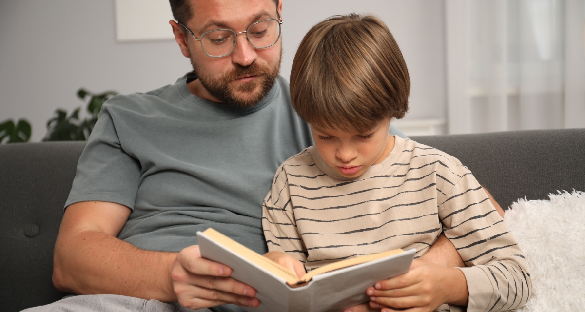 Husband's Secret Texts Led to Reading Breakthrough, Not Affair