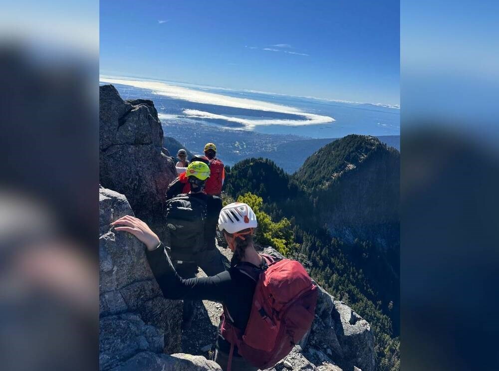 Teen Rescued After AI Hiking Route Leads Him to Cliff